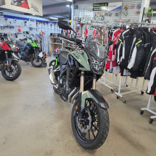 HONDA CB500X 22" "RUN OUT" $8,900 Ride Away