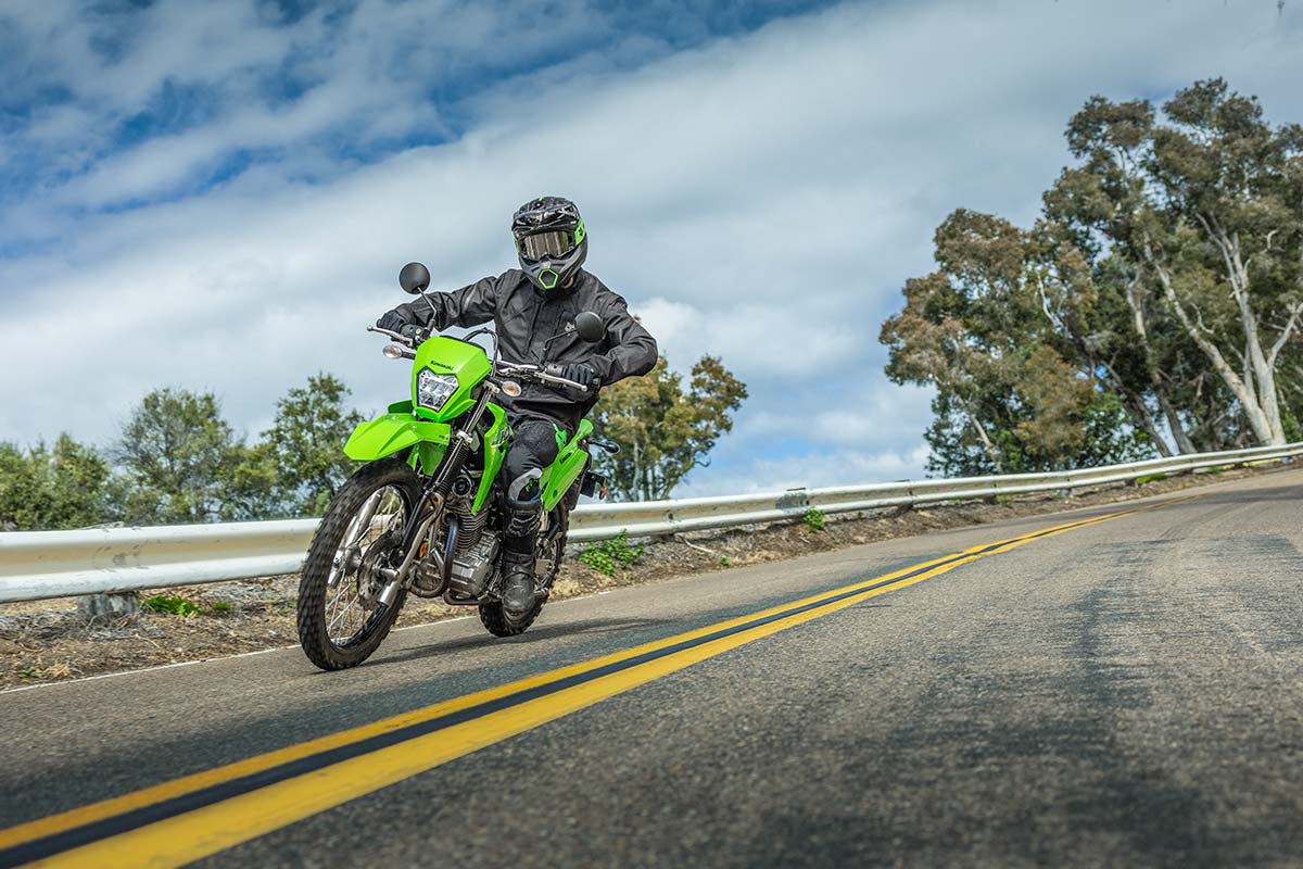 Kawasaki KLX230 S - Pick up - Get Out and Play more - Savings until 28.02.26