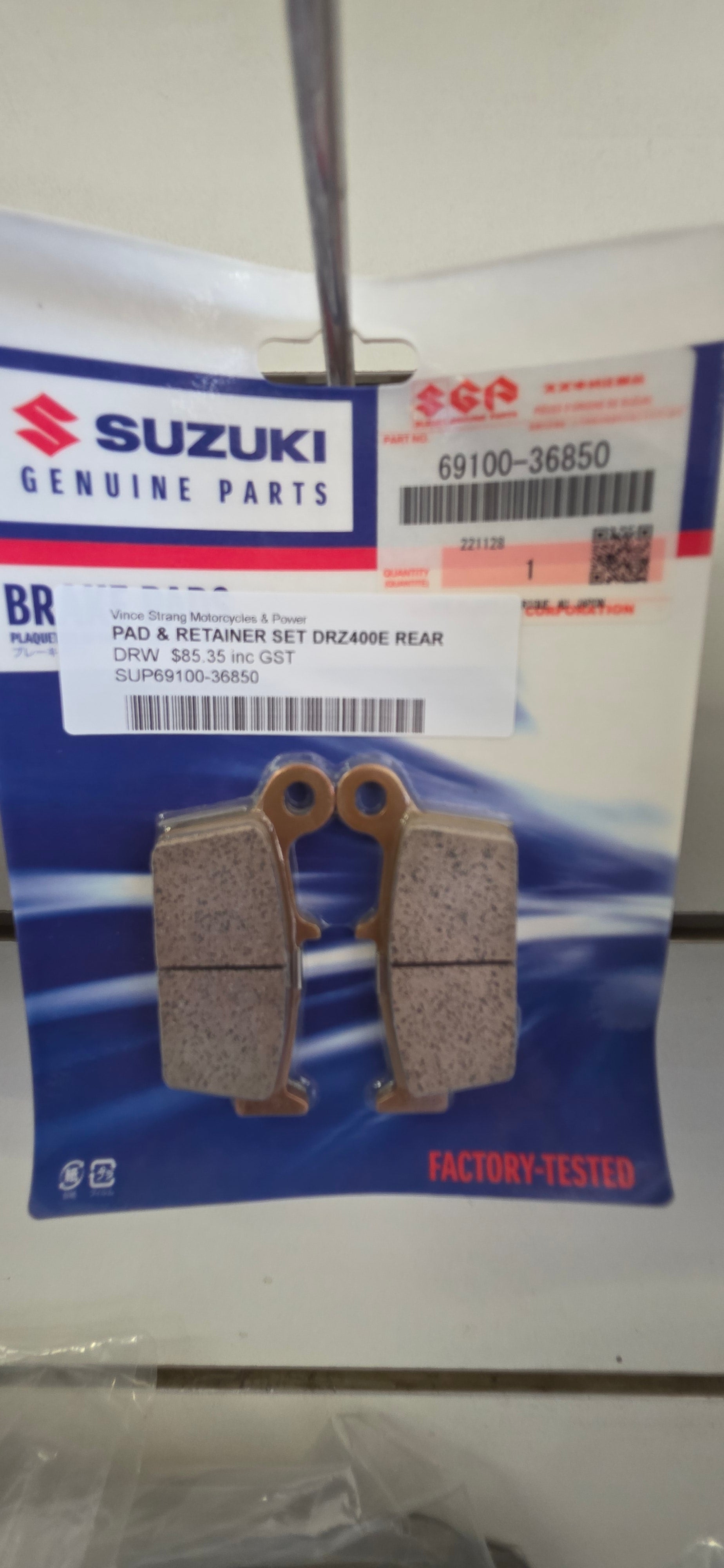 Suzuki Genuine Pad & Retainer Rear Set DRZ400E