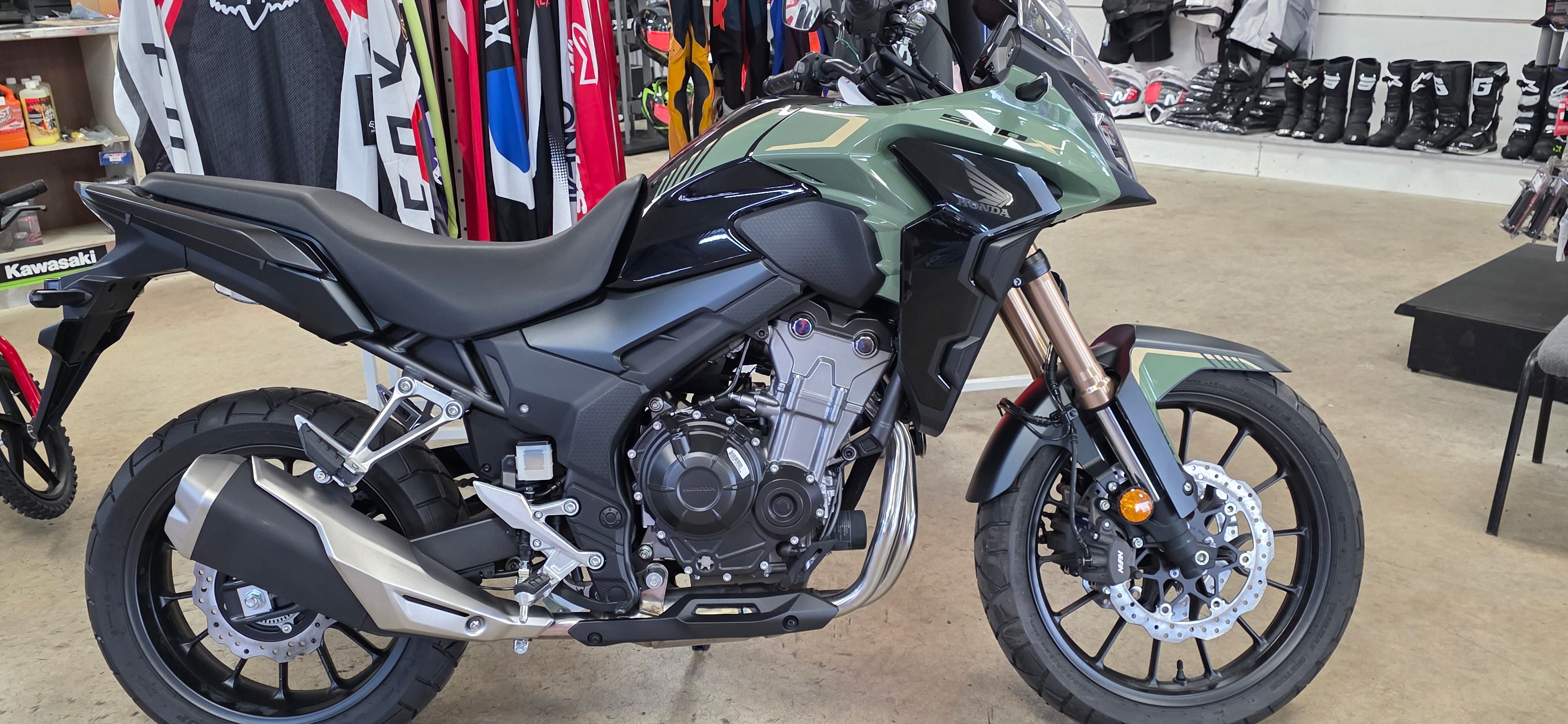 HONDA CB500X 22" "RUN OUT" $8,300 Ride Away